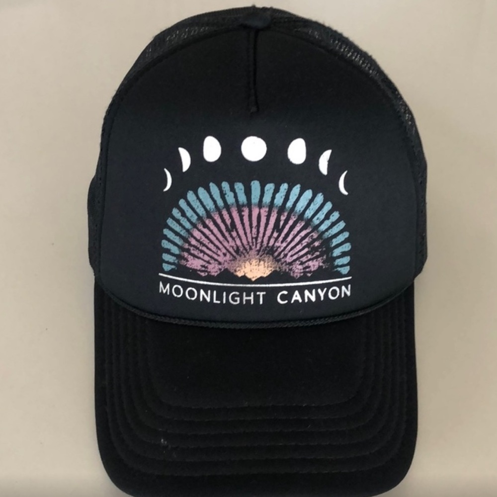 O’Neil moonlight Trucker Hat